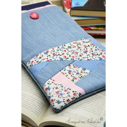 Patchwork könyvtok/tablet tartó - rózsaszín /apró virágos I.